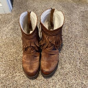 Freebird Tonto Fringe boots size 10